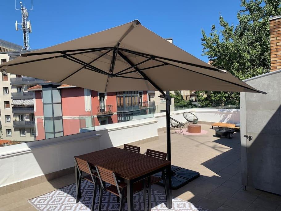 Апартаменты Atico Con Preciosa Terraza En Algorta Гечо Экстерьер фото